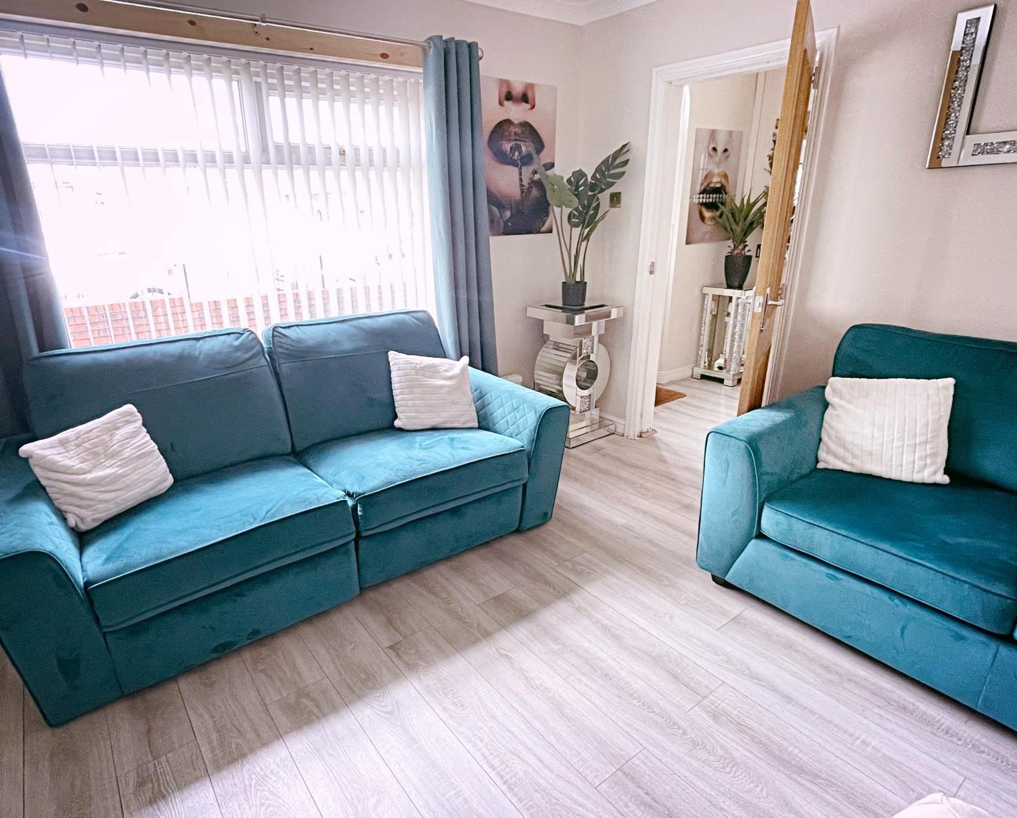 Entire 3-Bedroom Home In Oldham - Guest House Екстер'єр фото