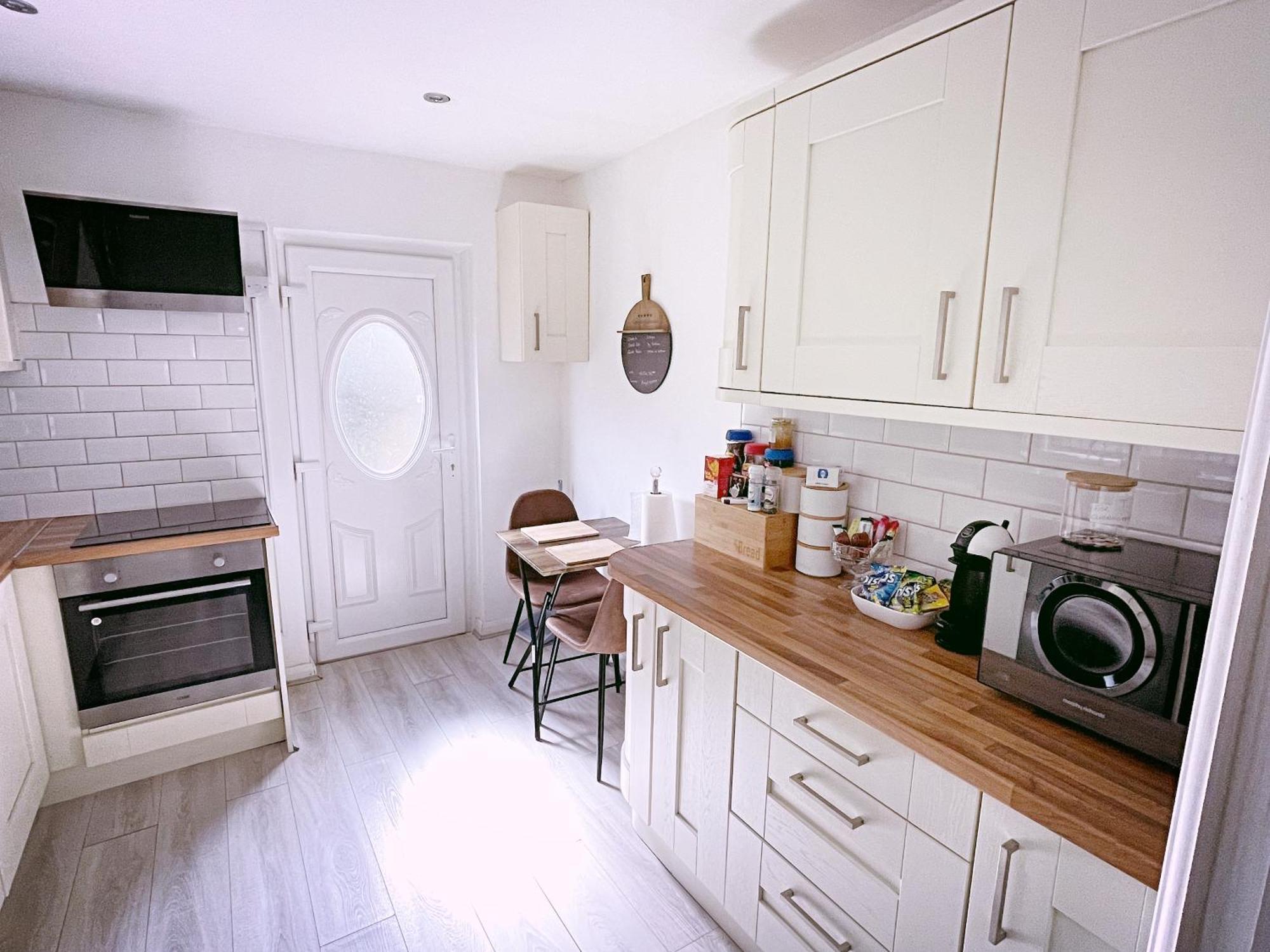 Entire 3-Bedroom Home In Oldham - Guest House Екстер'єр фото