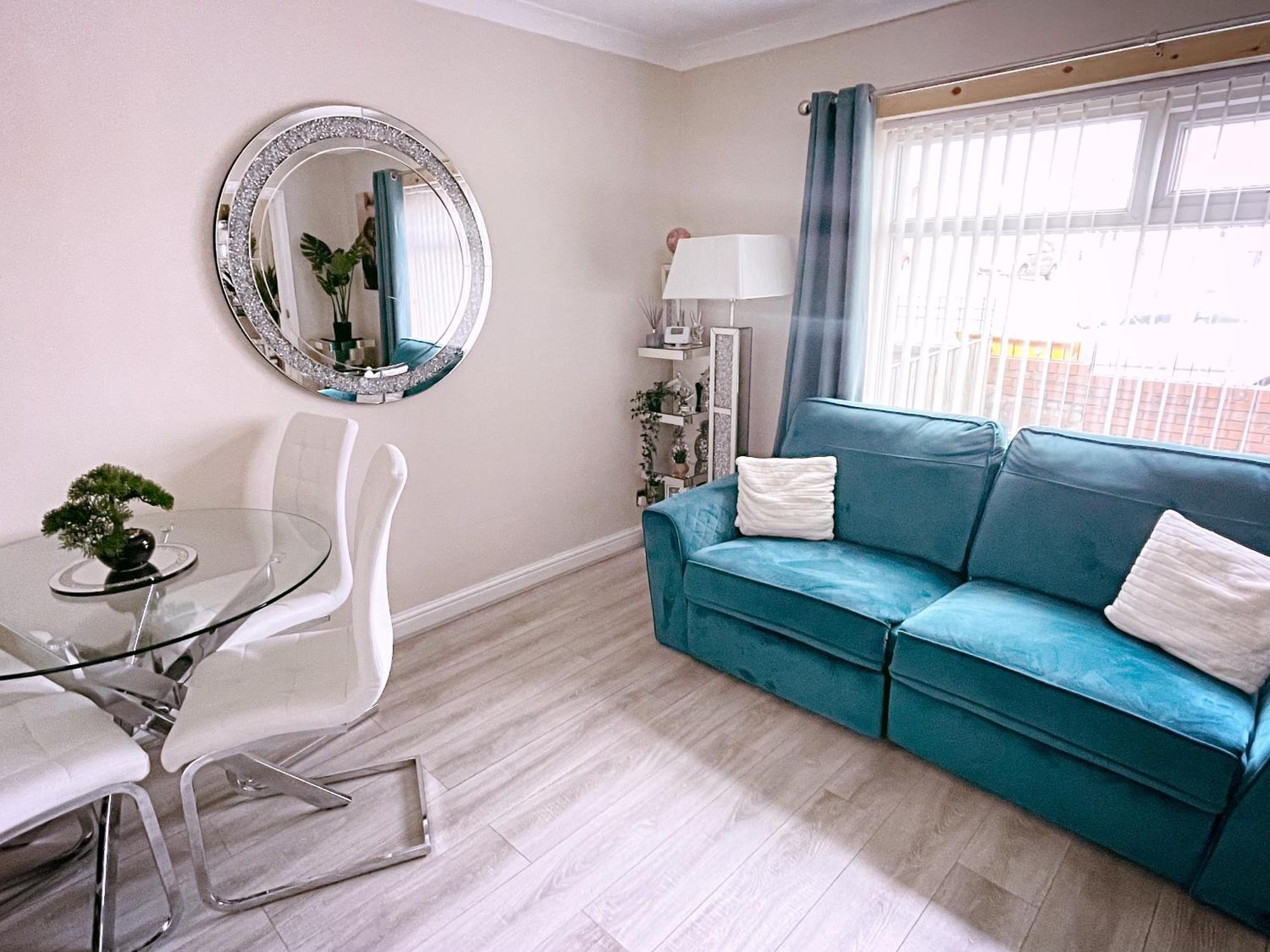 Entire 3-Bedroom Home In Oldham - Guest House Екстер'єр фото